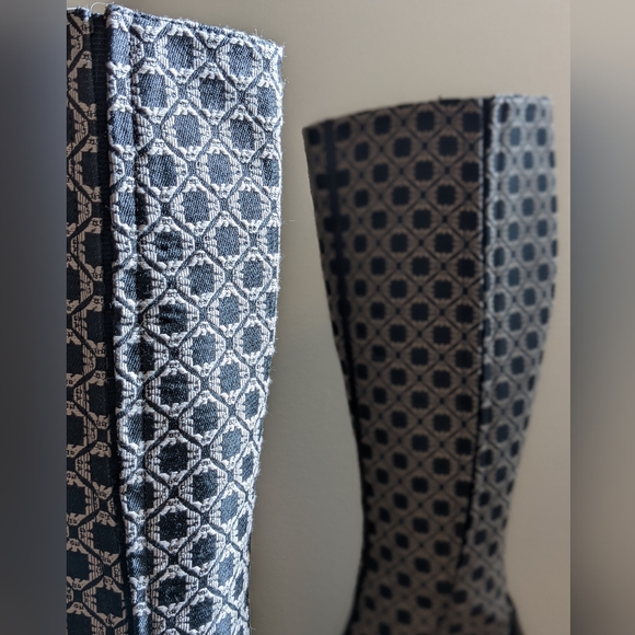 Armani Vintage Boots Size 37 - Picture 3 of 14